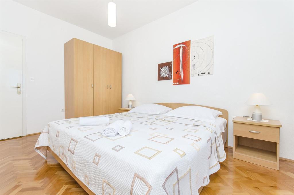 Apartments Kunac Podgora Luaran gambar