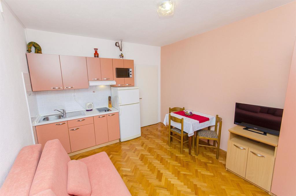 Apartments Kunac Podgora Luaran gambar