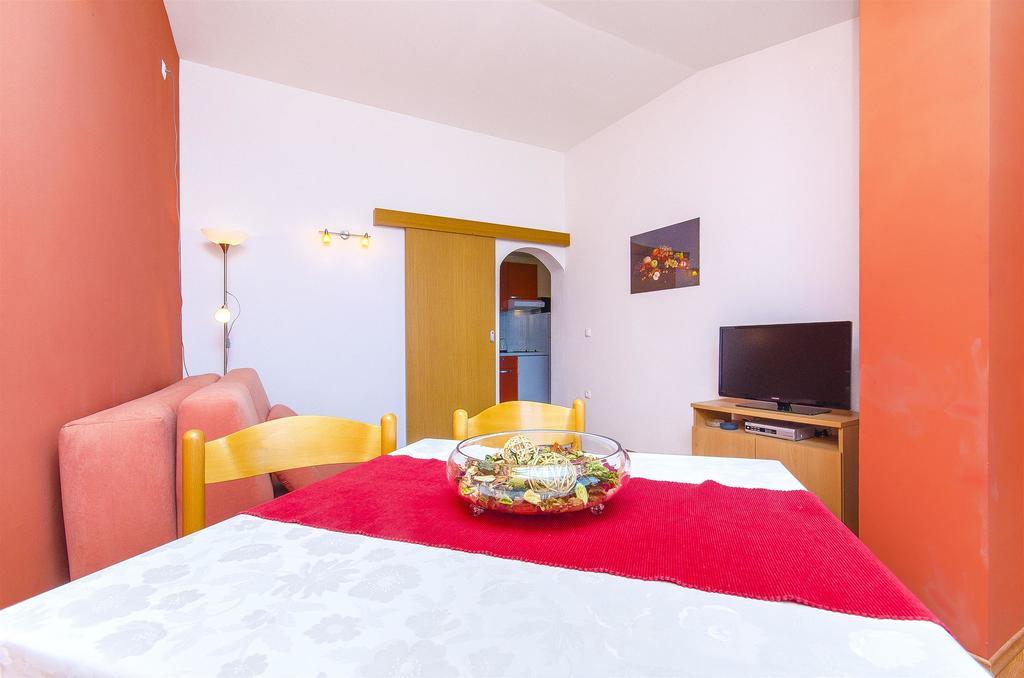Apartments Kunac Podgora Luaran gambar