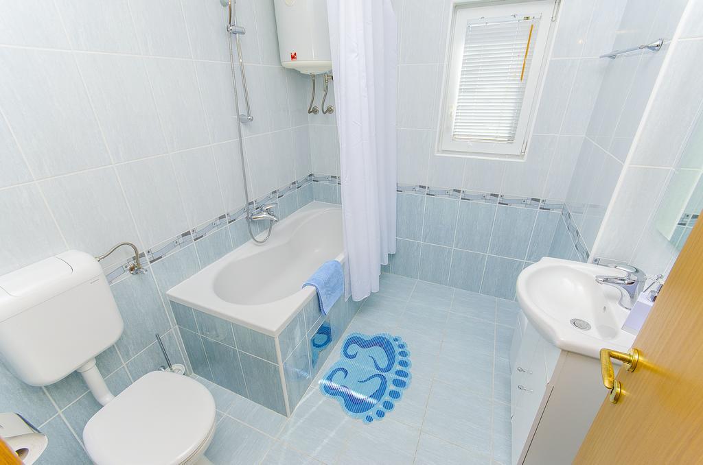 Apartments Kunac Podgora Bilik gambar