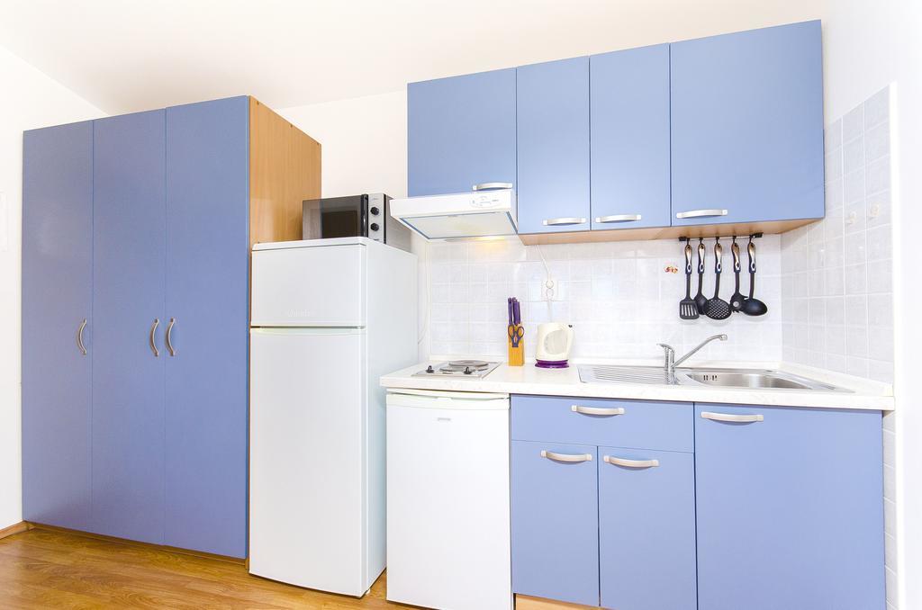 Apartments Kunac Podgora Bilik gambar