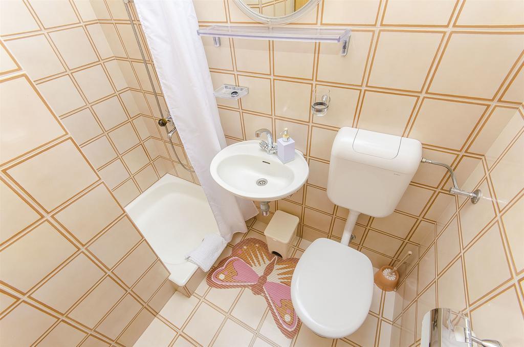Apartments Kunac Podgora Luaran gambar